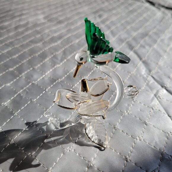 Glass Hummingbird Figurine With Flower Display - Picture 4 of 5
